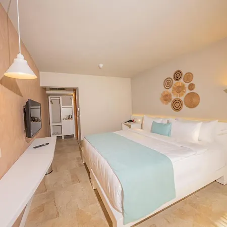 Kairos Valley Wellness & Longevity Hotel *